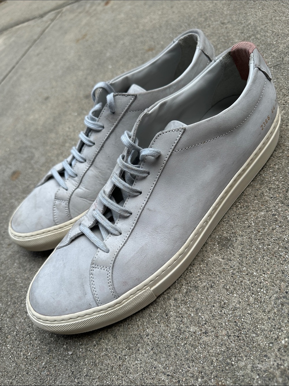 COMMON PROJECTS | Men’s Achilles Low Grey Nubuck Leather Sneakers 2366 44 7543